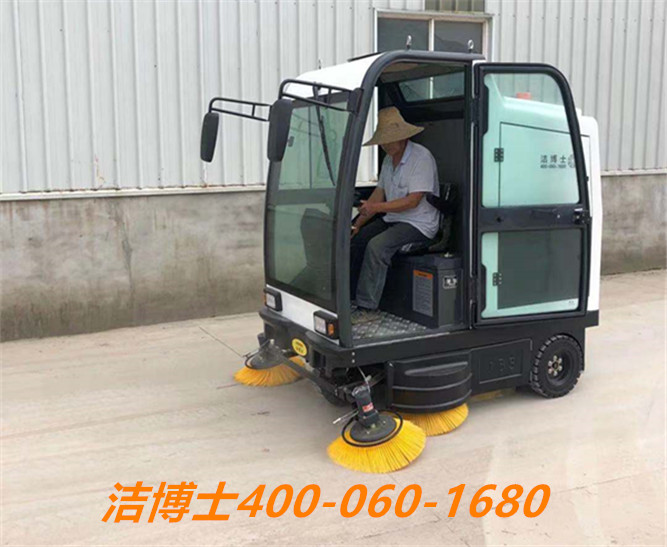 潔博士電動(dòng)掃地車(chē)客戶案例——長(zhǎng)豐翔海新型建材有限公司